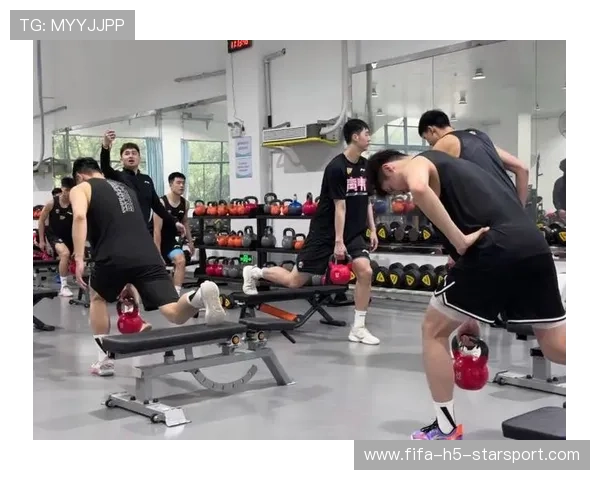 CBA赛前体能储备训练强度拉满——冠军之路上的秘密武器