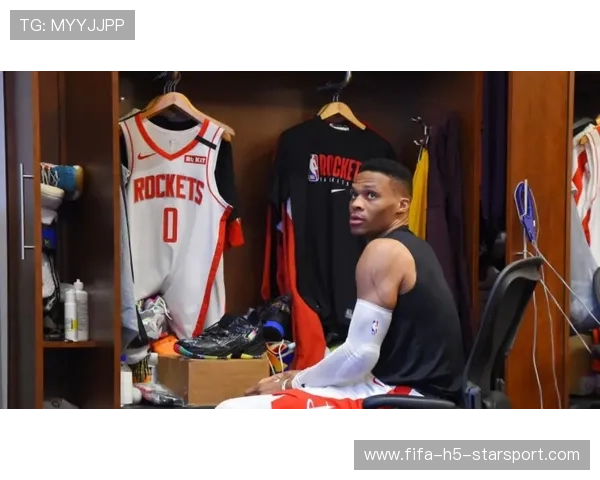 球队宣布部分球员上“出售名单”，更衣室震动