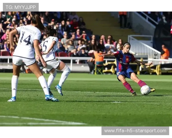 巴萨女足状态回暖，球队目标直指赛季三冠，巴萨女足全胜夺冠